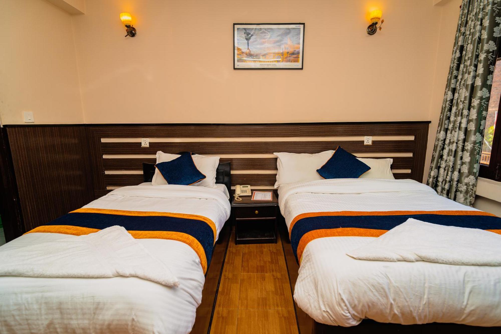 Karma Travellers Home Катманду Екстериор снимка