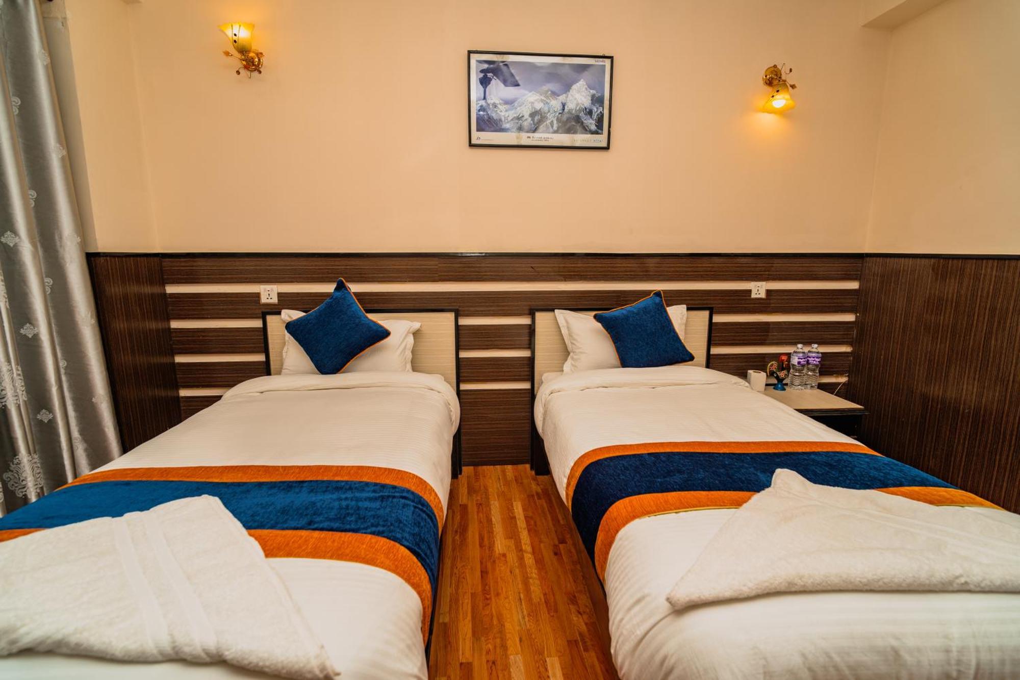 Karma Travellers Home Катманду Екстериор снимка