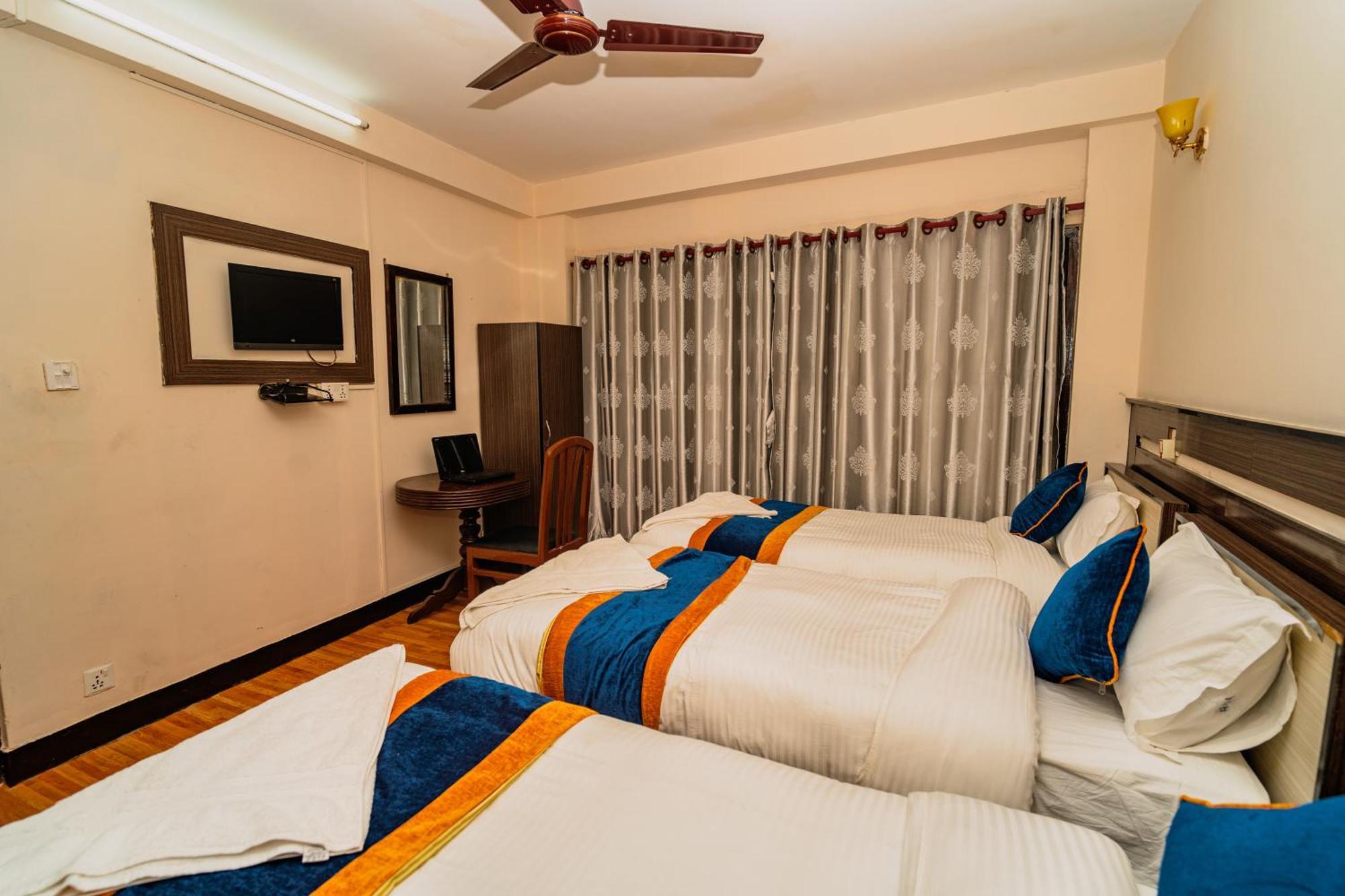 Karma Travellers Home Катманду Екстериор снимка